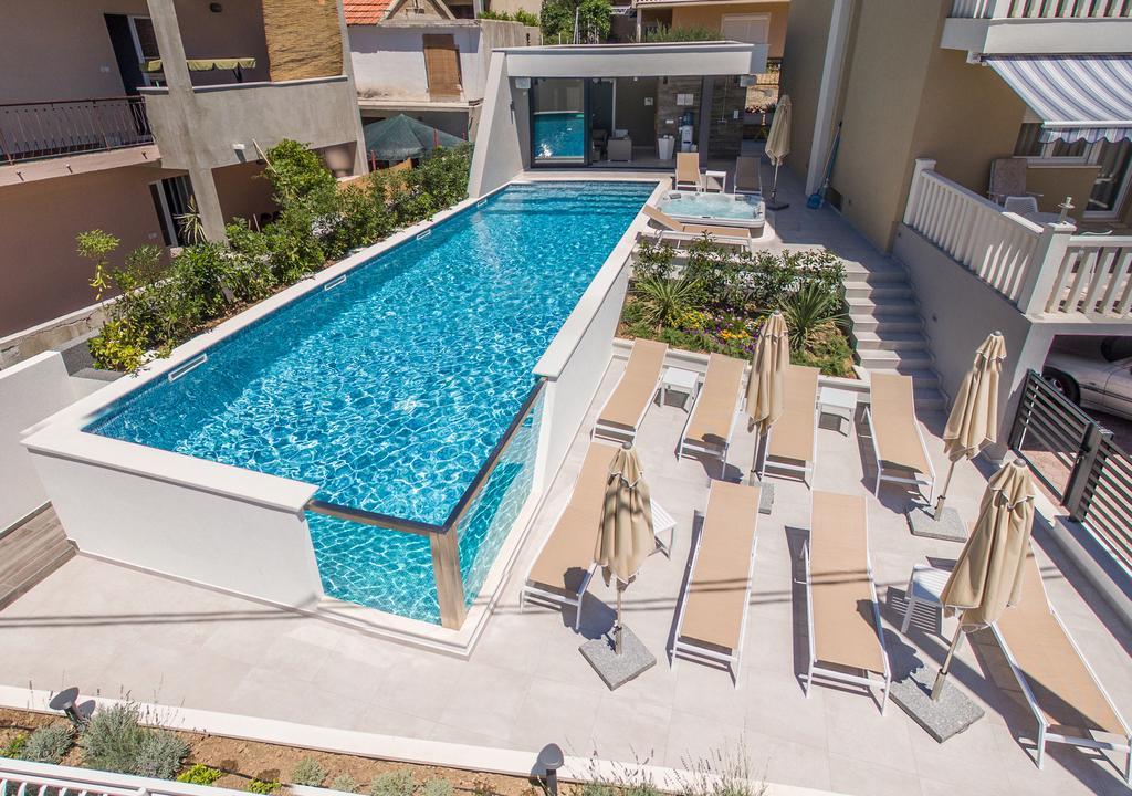 Villa Mandalinic Omis Bagian luar foto