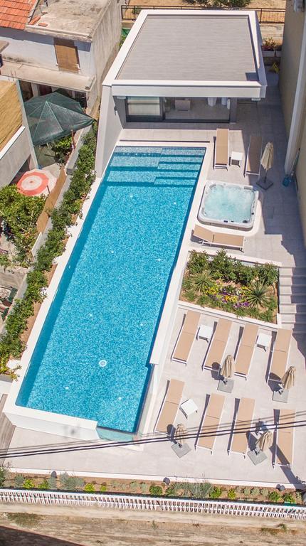 Villa Mandalinic Omis Bagian luar foto